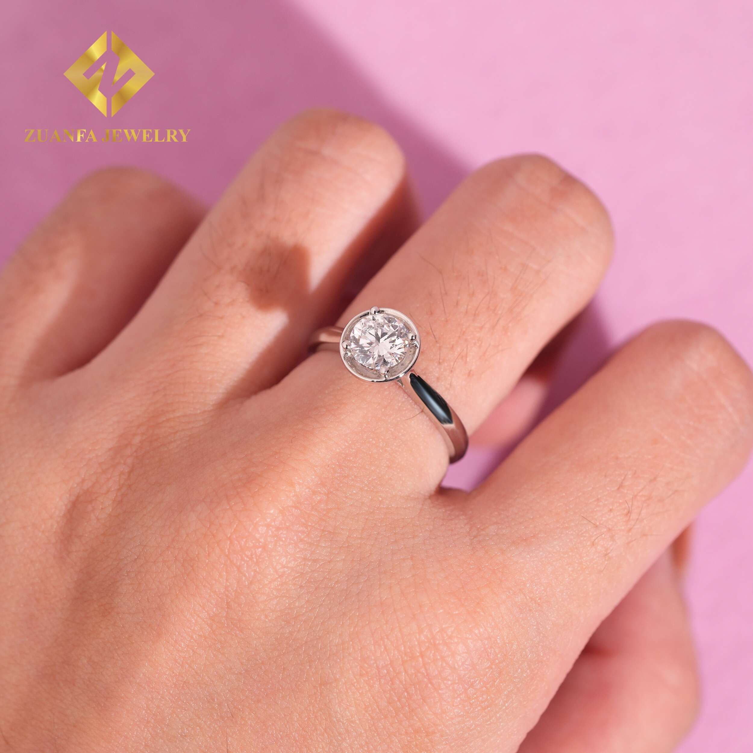 18k gold lab diamond