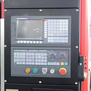 Fabrika özelleştirilmiş üç eksenli VMC640 küçük CNC işleme makinesi - Product Image 3