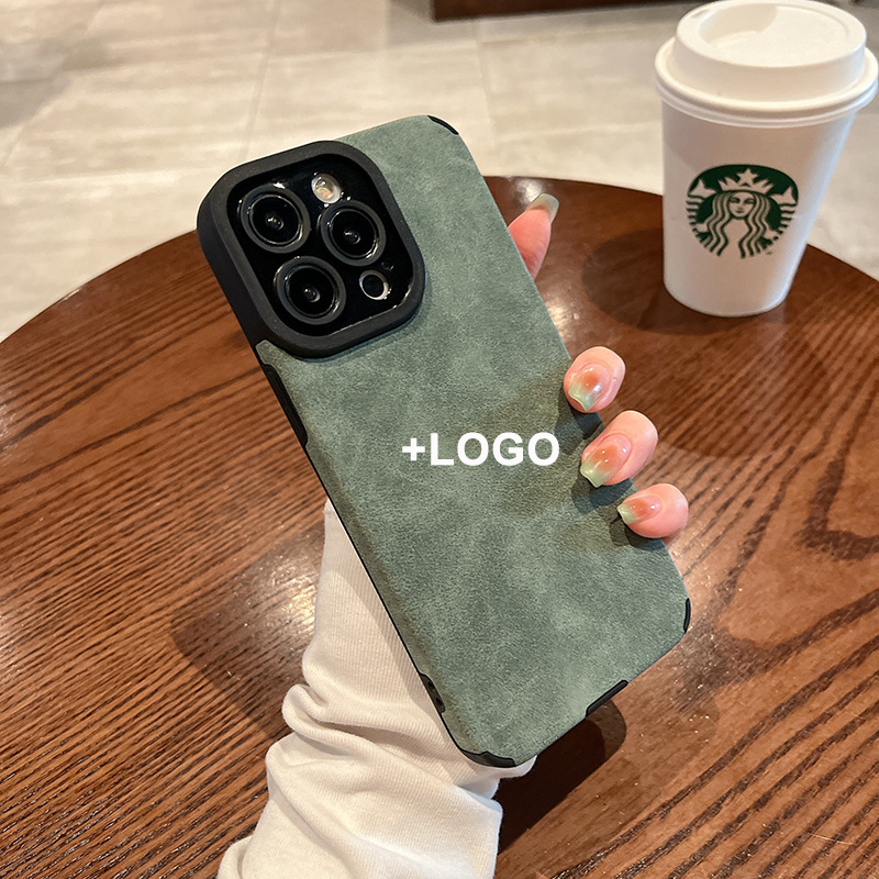 สีเขียวมรกต