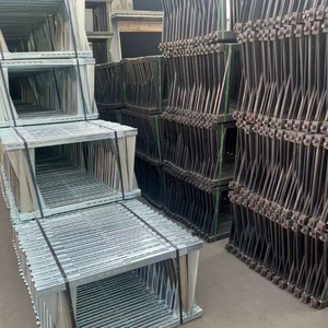 现代设计新产品钢夹模板路缘模具混凝土水槽塑料新型模板 - Product Image 4