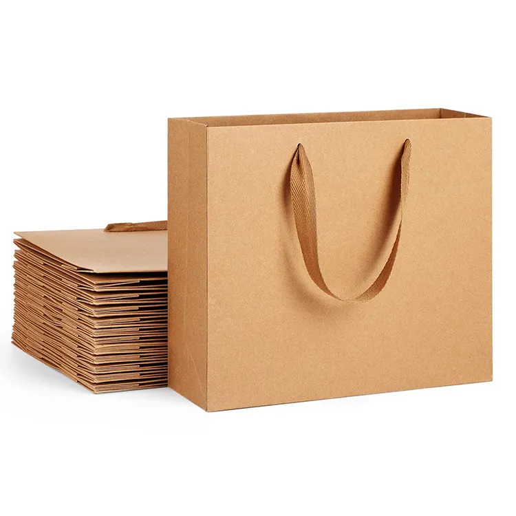 אריזת יוקרה מותאמת אישית שקית נייר קניות קראפט עם לוגו משלך שקיות מתנה לחנות קמעונאית עסקים קטנים לנעליים ובגדים
