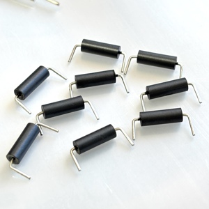 ลูกปัดลดเสียงรบกวนตัวเหนี่ยวนำแกนเฟอร์ไรต์ตัวกรองแหล่งจ่ายไฟการป้องกันความสมบูรณ์ของสัญญาณ - Product Image 3