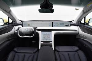 Mevduat 2024 yeni enerji aracı Zhi Ji Im <span class=keywords><strong>LS7</strong></span> uzun menzilli 5-seater dört tekerlekten çekiş SUV/ikinci el araba