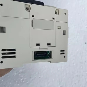 Brand New Mitsubishi FX3U-16MR/DS <strong>Programmable</strong> Logic Controller PLC, PAC with Built-in 8 <strong>Inputs</strong> /8 <strong>Outputs</strong> (relays) in Stock - Product Image 5