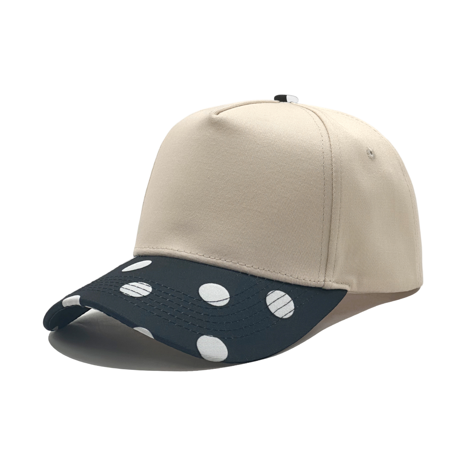 Nero a pois