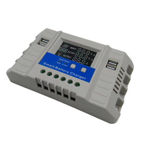 PWM30Aバッテリー充電コントローラー12v/24v自動4USB出力5V/2Aオフグリッドソーラーパネルコントローラー - Product Image 2
