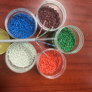 电缆护套和电缆绝缘厂提供优质PVC LSZH LDPE HDPE颗粒原料 - Product Image 1