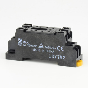 Din Rail Solid State <strong>Relay</strong> H3F-205SN DC Control AC DC-AC <strong>Input</strong> 5-24VDC <strong>Output</strong> 100-220VAC SSR <strong>Relay</strong> with Socket