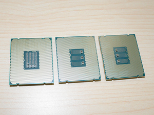 真新しいXeon E5-2699 v4 22コアE5-2680 v312コアE5-2650 v4 12 <span class=keywords><strong>2</strong></span>.5GhzソケットLGA 2011-3コア<span class=keywords><strong>CPU</strong></span>プロセッサ