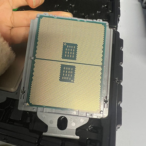 AMD EPYC 7203 100-000001286 2.8GHz 8コア16スレッドソケットSP3 120W 7003シリーズCPUサーバープロセッサ - Product Image 4