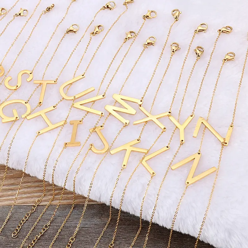 Aizhilin bracciale Style New Fashion Simple Gold 26 lettere inglesi bracciale in acciaio inossidabile gioielli bracciale da donna