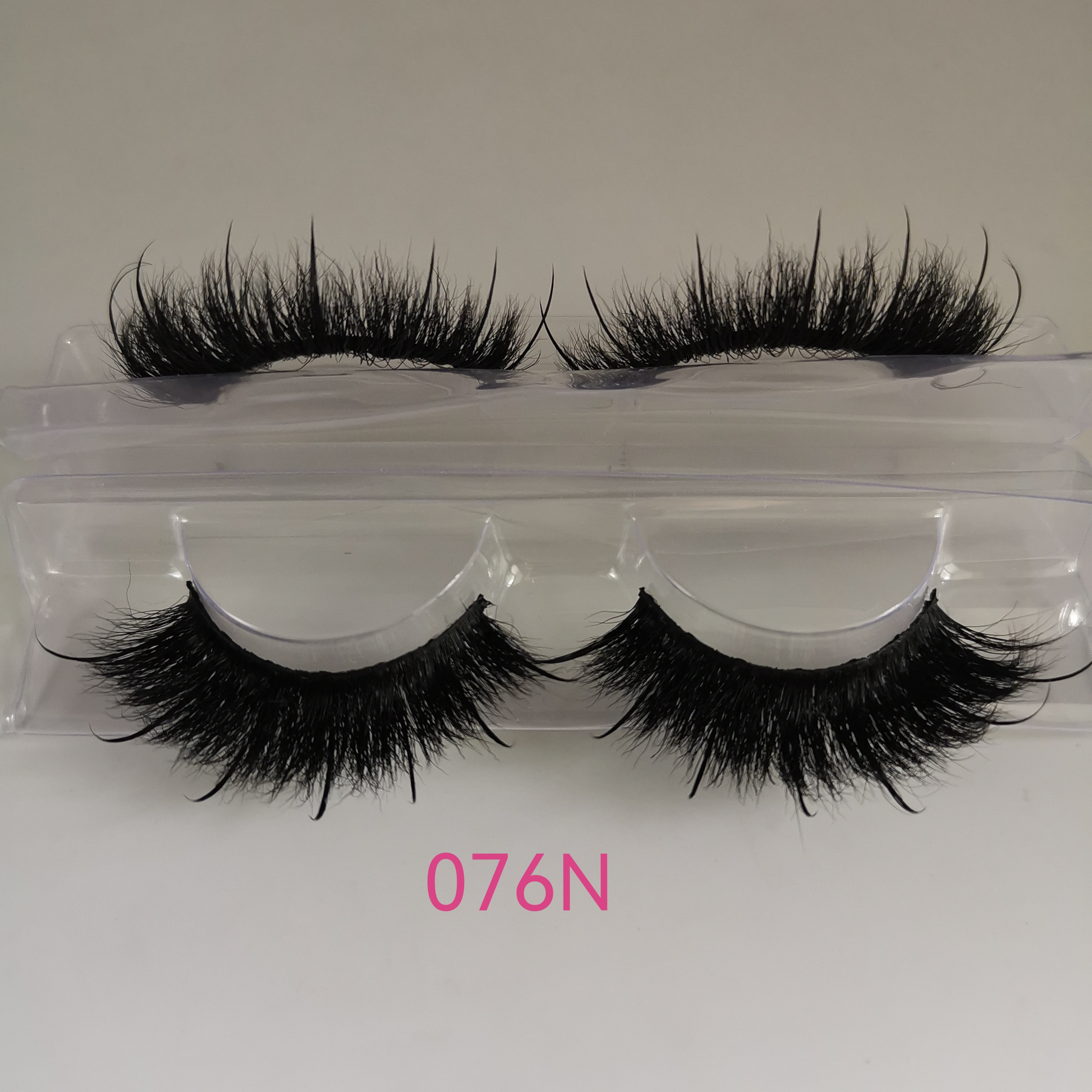 076N