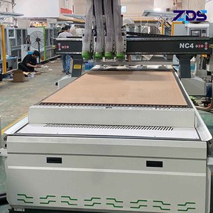 Fresadora de 3 ejes 1325 con mesa de vacío Máquina de enrutador CNC de anidamiento de madera para carpintería - Product Image 2