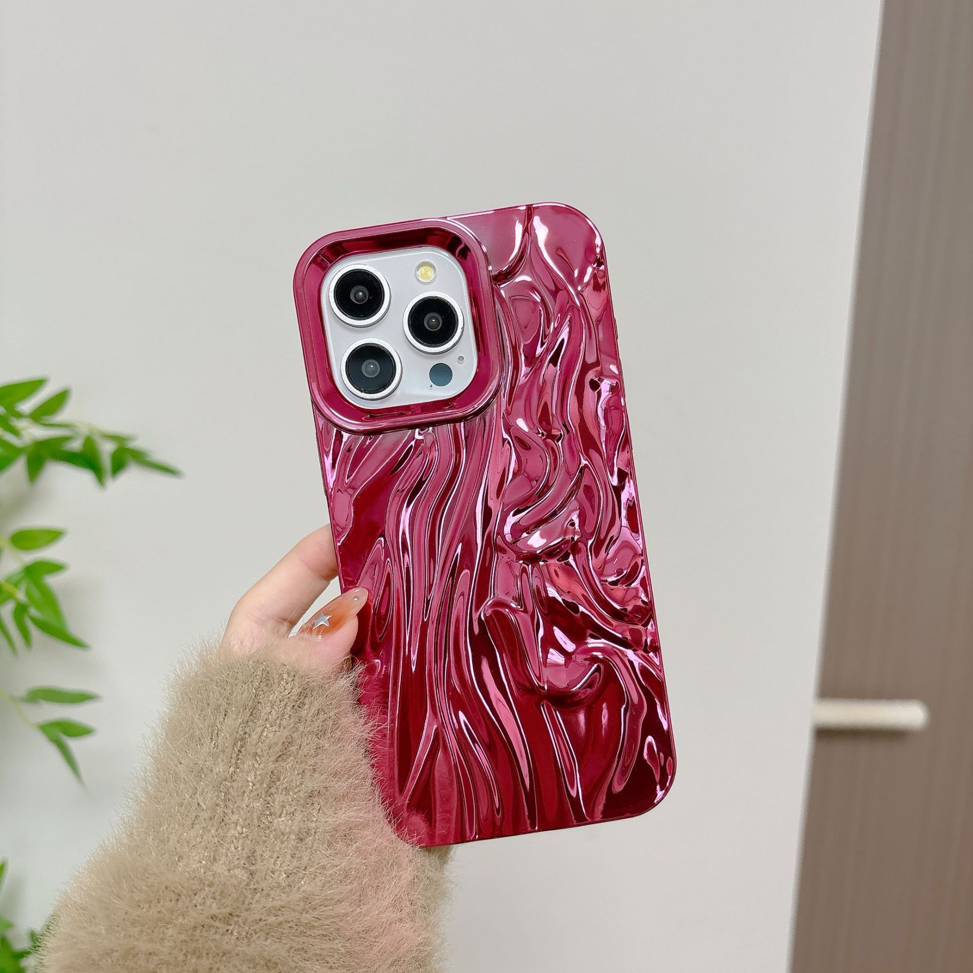 Magenta électroplaqué froissé