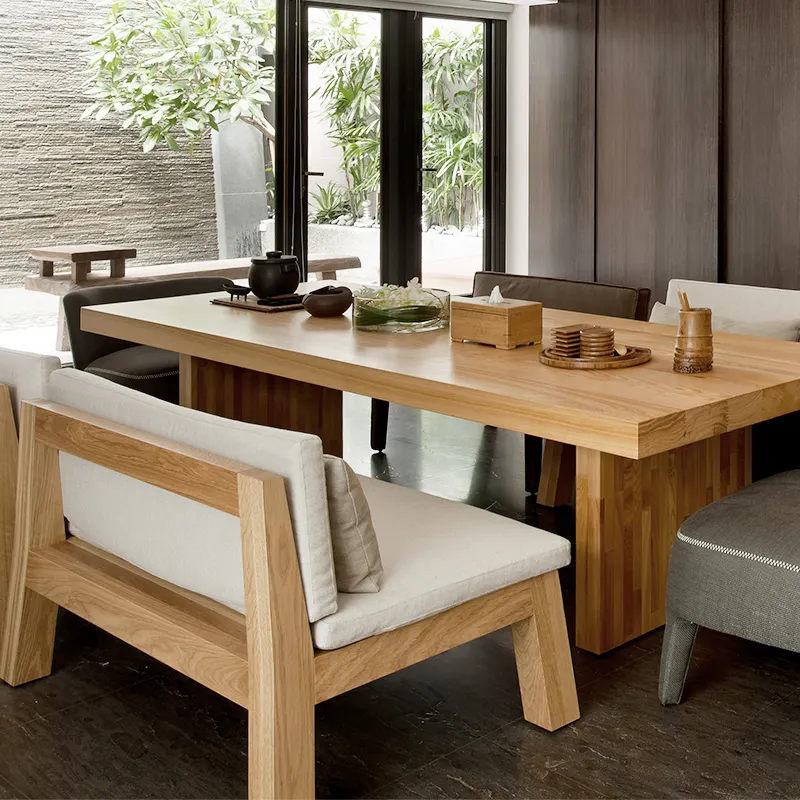 Muebles de restaurante Wabi Sabi hechos a medida, mesa de comedor y banco de madera maciza baja y gruesa