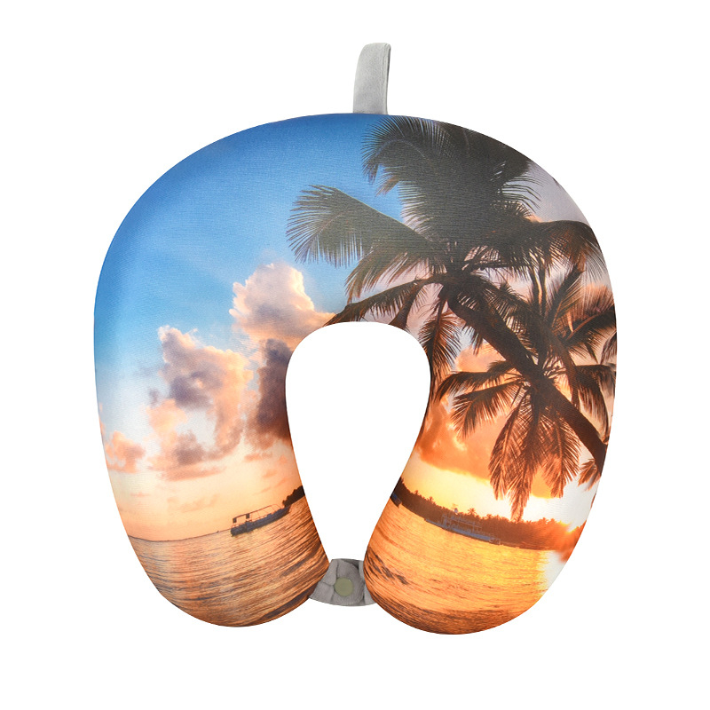 Coucher de soleil sur la plage orange