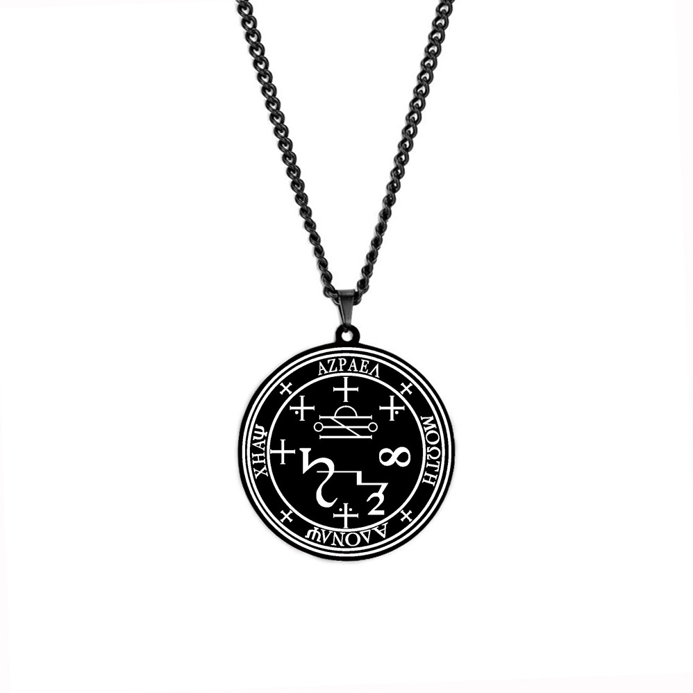 Collar negro 8
