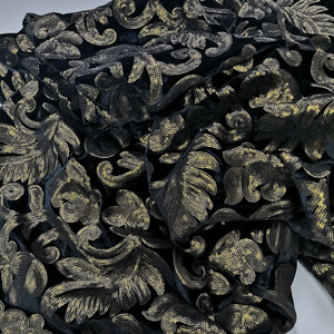 奢华天鹅绒高重量亮片刺绣面料晚礼服 - Product Image 1