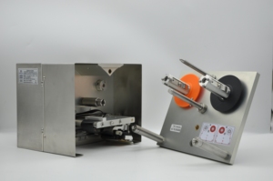 Automatischer Thermotransfer-Überdrucker 53 TTO-Codierer Zutat Ablaufdatum Drucker Film verpackungs druckmaschine