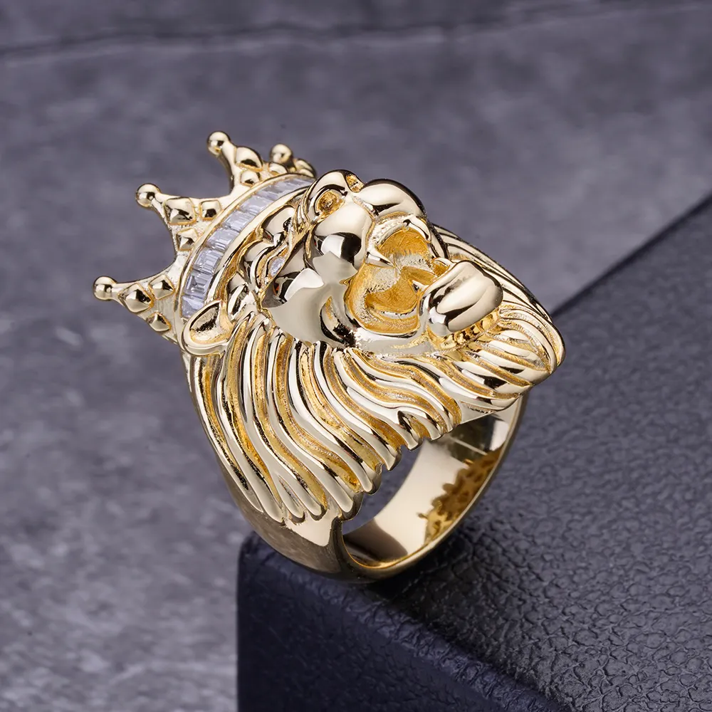 High Quality Mens 3D Effect Brass Cubic Zirconia Diamonds Moissanite VVS Animal Lion Head Rings With Crown