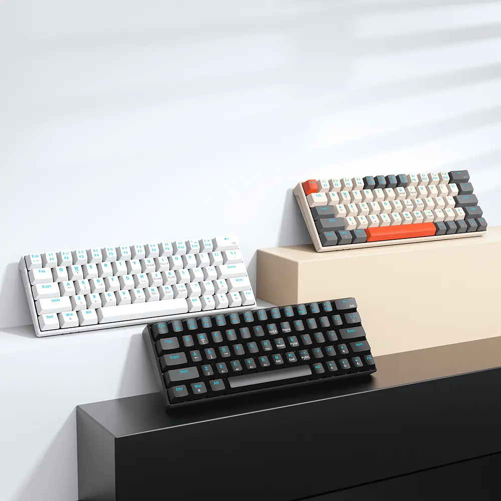 Harga grosir Keyboard mekanik Mini RGB pelangi 60% Keyboard Gaming untuk Gamer