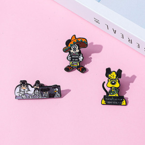 Anime karikatür karakter Metal rozeti el yapımı gravür yağ damlası tasarım Mickey Mouse yavru Pluto broş alaşım sırt çantası döküm - Product Image 5