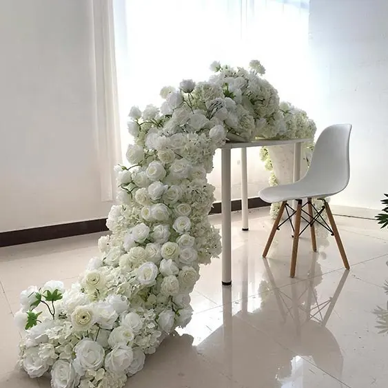 Weiße Seide Blumen Läufer Reihe Blumen künstliche Blume Tisch läufer Hochzeits bogen Blume für Hochzeits dekoration