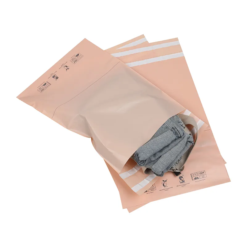 Tas pengiriman khusus logo cetak merah muda matte mudah terurai tas kurir tas mailer untuk paket pakaian
