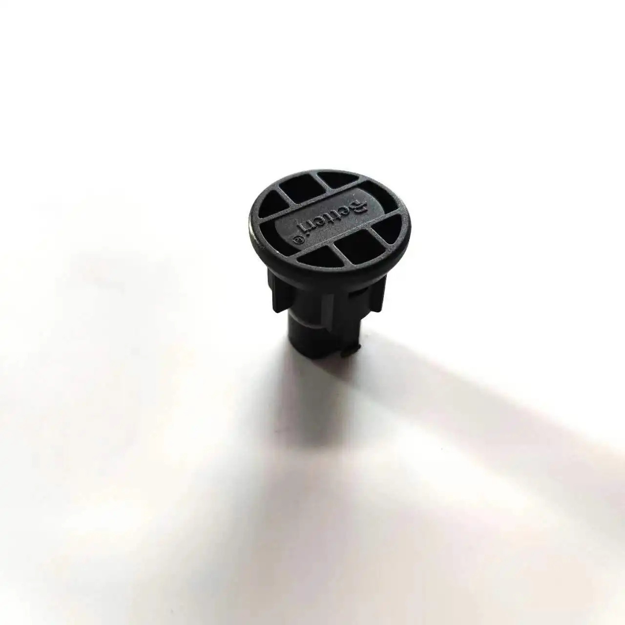 Fin Ca P fournitures électriques pour Betteri BC01 femelle PPO matériel noir 25 NFC Zhejiang Licai technologie d'alimentation électrique VDE
