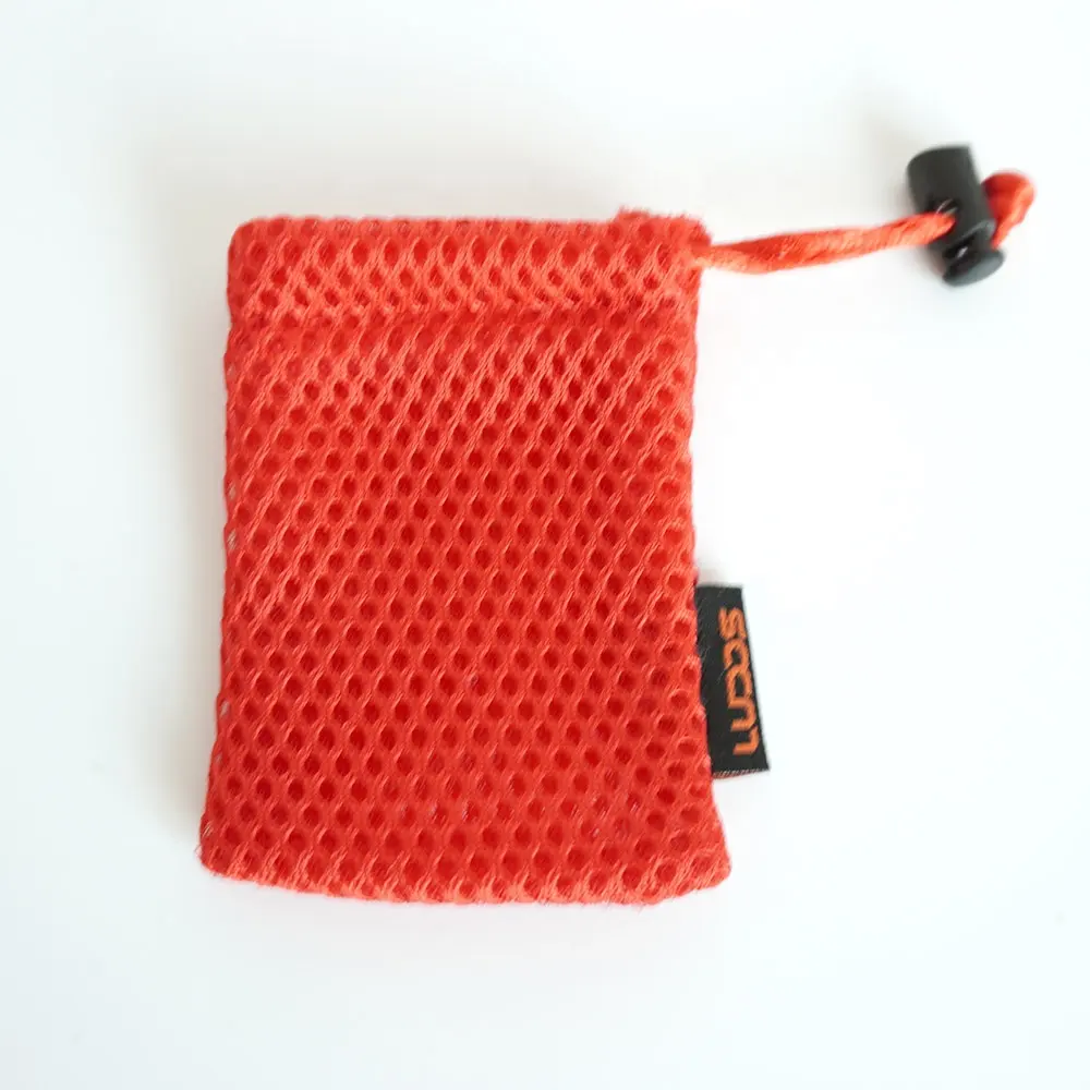 Baoxianglong Logo personnalisé 210 D Corde durable Réutilisable Petits sacs en maille à cordon en nylon avec logo personnalisé