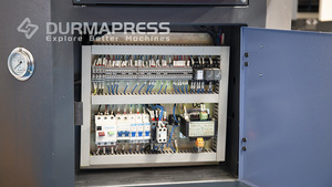 Energia-eficiente QA28Y 6*250 Ângulo Máquina De Corte De Entalhamento