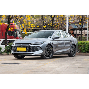 BYD Qin L 120KM DM-iスマートセダン最新通勤FWDドライブレザーシートリアカメラ左ステアリング - Product Image 1