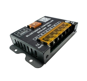 Controlador LED RGBCW BLE de 50A con mando a distancia de 28 teclas para tira de luces LED RGB + CCT, 1 unidad - Product Image 3