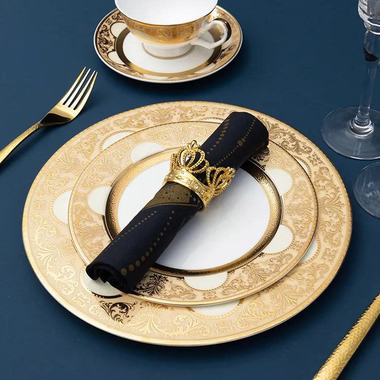 Высококачественная серия, новый дизайн, очень красивые тисненые золотые ободки, китайские белые обеденные тарелки, Керамические роскошные свадебные банкетные тарелки