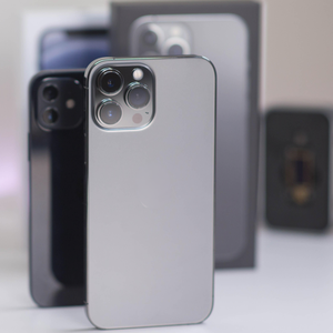IPhone 13用13pro13promaxオリジナルAグレード128GB 256GB 99% iOS用中古携帯電話Apple iPhone 15 promax