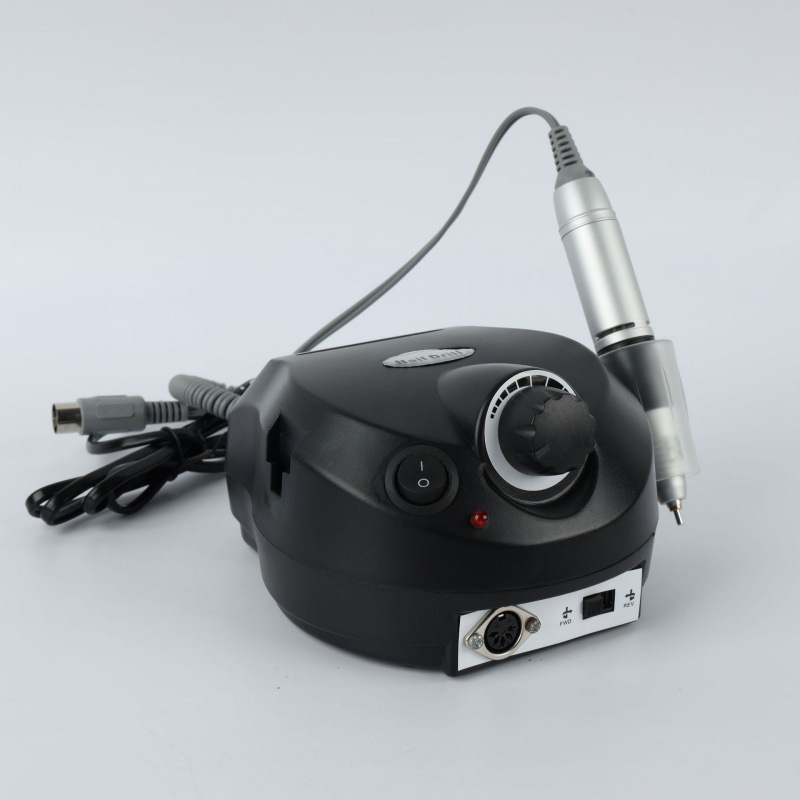 02# Prise américaine noire électronique