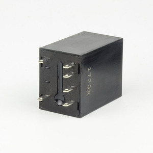 Din Rail Solid State <strong>Relay</strong> H3F-205SN DC Control AC DC-AC <strong>Input</strong> 5-24VDC <strong>Output</strong> 100-220VAC SSR <strong>Relay</strong> with Socket