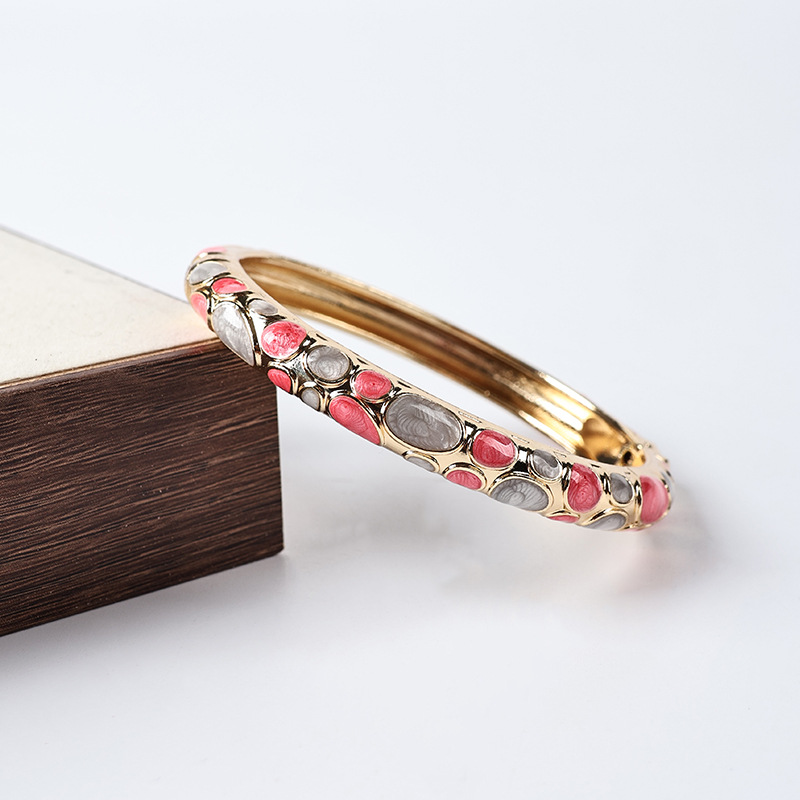 Style 01