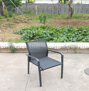 Bộ bàn ăn ngoài trời bằng thép và 4 ghế xếp chồng được, bộ bàn ghế sân vườn bằng nhôm - Product Image 4