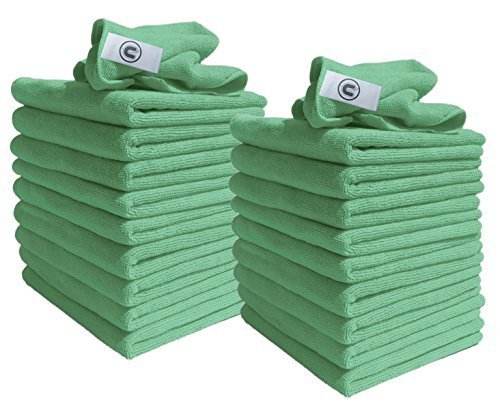 สีเขียวเข้ม