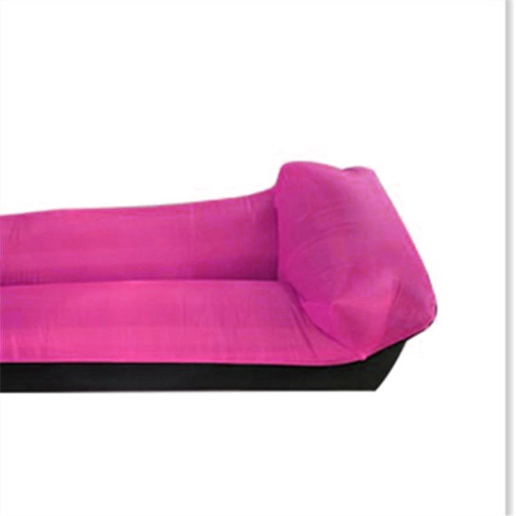 Noir et Rose Rouge