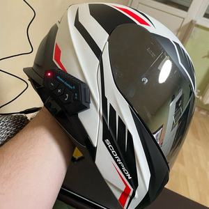 SY710 Wireless Helmet <strong>Intercom</strong> Hands-free Communication <strong>System</strong> <strong>Intercom</strong> for Motorcycle Riding <strong>Intercom</strong> Headset - Product Image 5