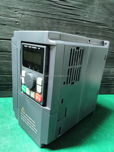 Inversor de bomba solar de 0.75kw, 1.5kw, 2.2kw, entrada de CC, 3 fases, 0 ~ 380V, Unidad de frecuencia variable de salida - Product Image 3