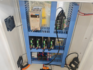 Macchina Router Cnc da tavolo sottovuoto 4.5kw 6kw Dsp A11 fresatrice Cnc controllo prezzo