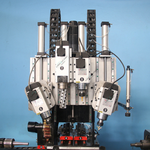 2025 Fácil de usar 1530-7T Torno CNC Talla de madera Máquina automática de carga y descarga para madera con 4 husillos - Product Image 4