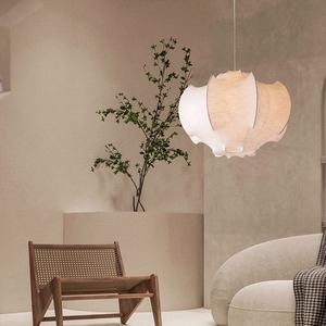 Tasarımcı küçük kırmızı kitap fransız Retro ipek avize ana yatak odası krem yemek ve oturma için sessiz demir lambalar - Product Image 1