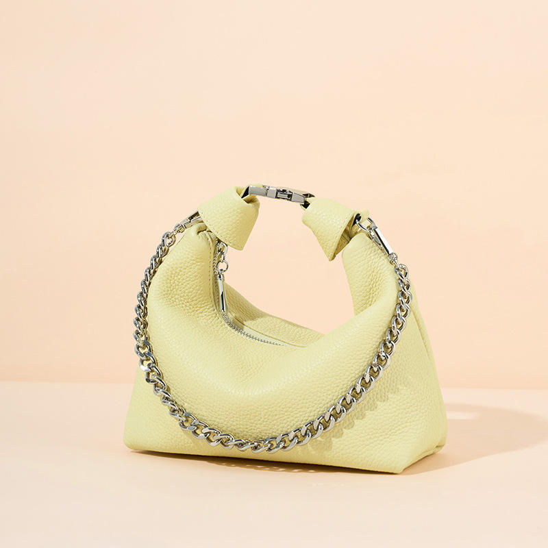 สีเหลือง