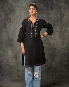 新款最新批发设计师Kurtis丝绸钱德里刺绣手工设计前颈设计师kurti - Product Image 2