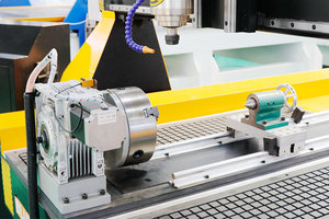 Mini 1212 Rotary 4th Axis CNC Máquina de mesa de trabajo pequeña equipada con un husillo de refrigeración por agua Changsheng de 3kw - Product Image 3
