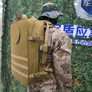 带隔间的A-Shield大尺寸护理人员战术医疗急救包